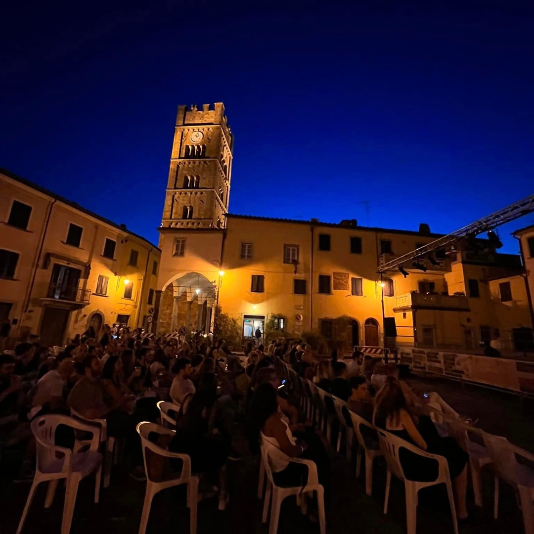 Piazza Ricasoli